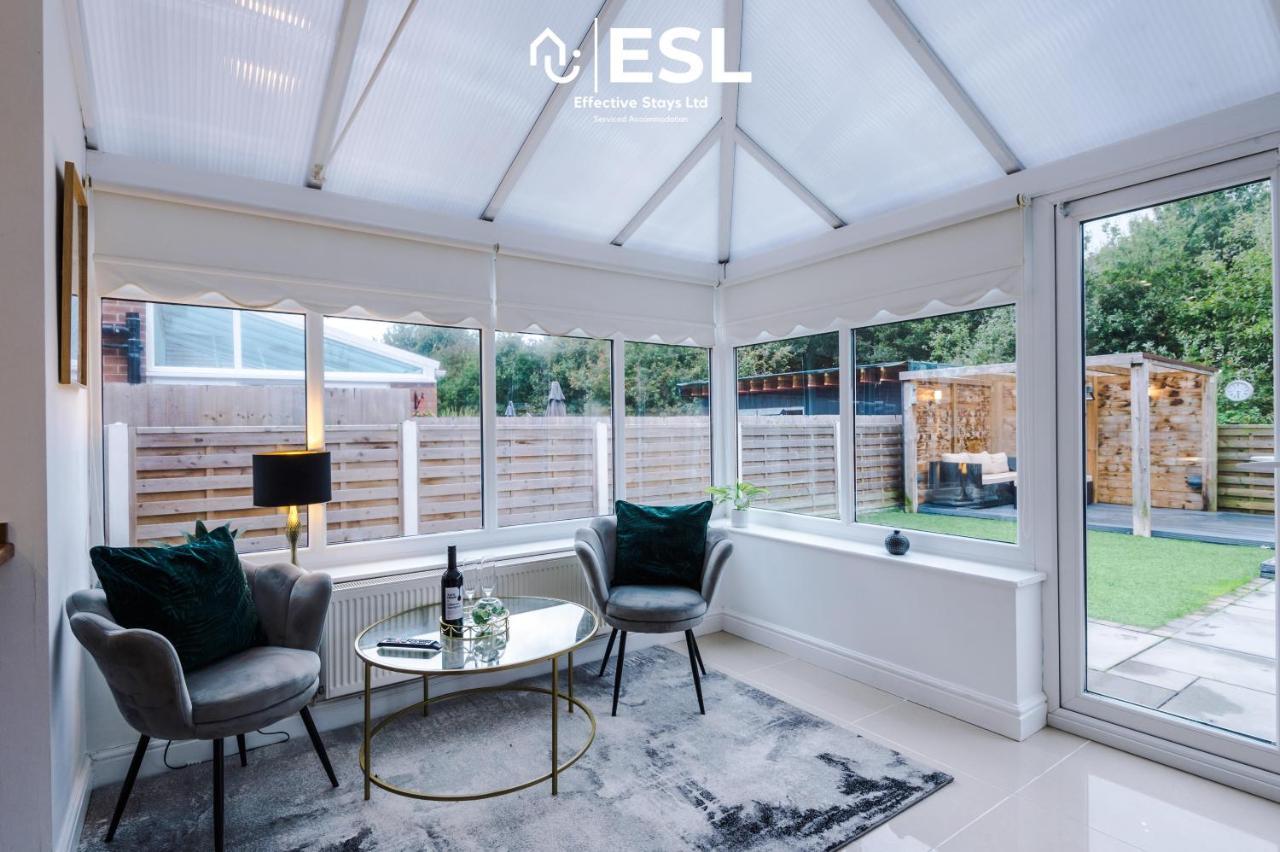 Garden View City Retreat Saughall Exterior photo